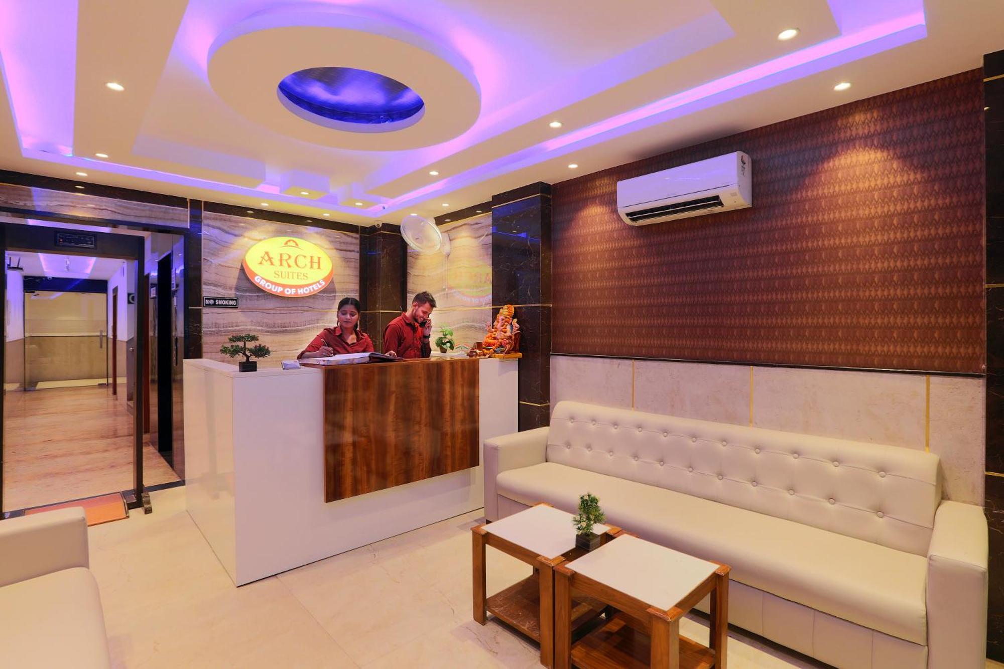 Hotel Arch Suites - Near Aerocity New Delhi Exteriör bild